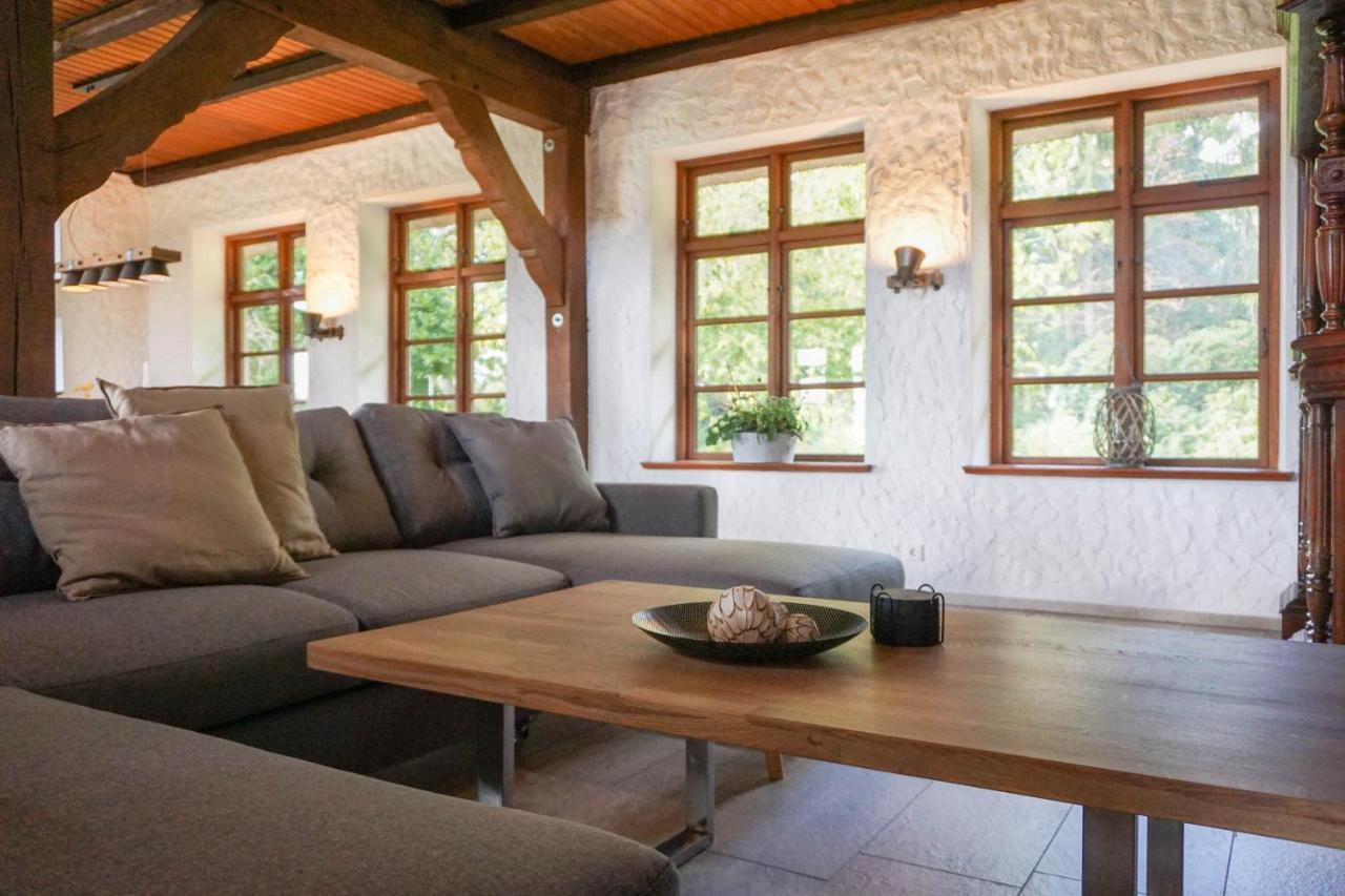 Ruhe Unter Reet-Haus Mit Sauna, Whirlpool Und Kamin Gnarrenburg Exterior photo